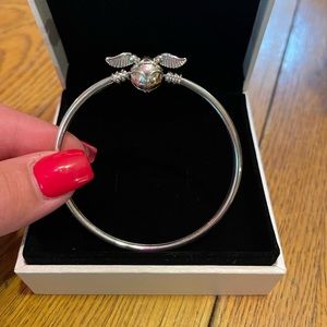 Authentic PANDORA Harry Potter Golden Snitch Clasp Bangle Bracelet